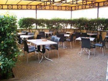 קאסקינה Hotel Santa Lucia מראה חיצוני תמונה