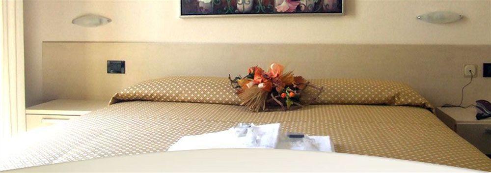 קאסקינה Hotel Santa Lucia מראה חיצוני תמונה